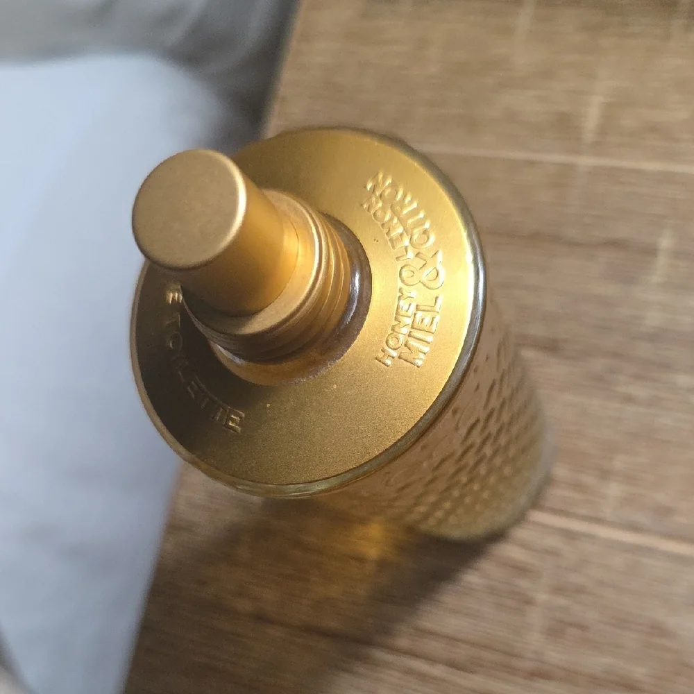 L'OCCITANE Honey and Lemon Eau De Toilette Fragrance - Picture 2 of 4